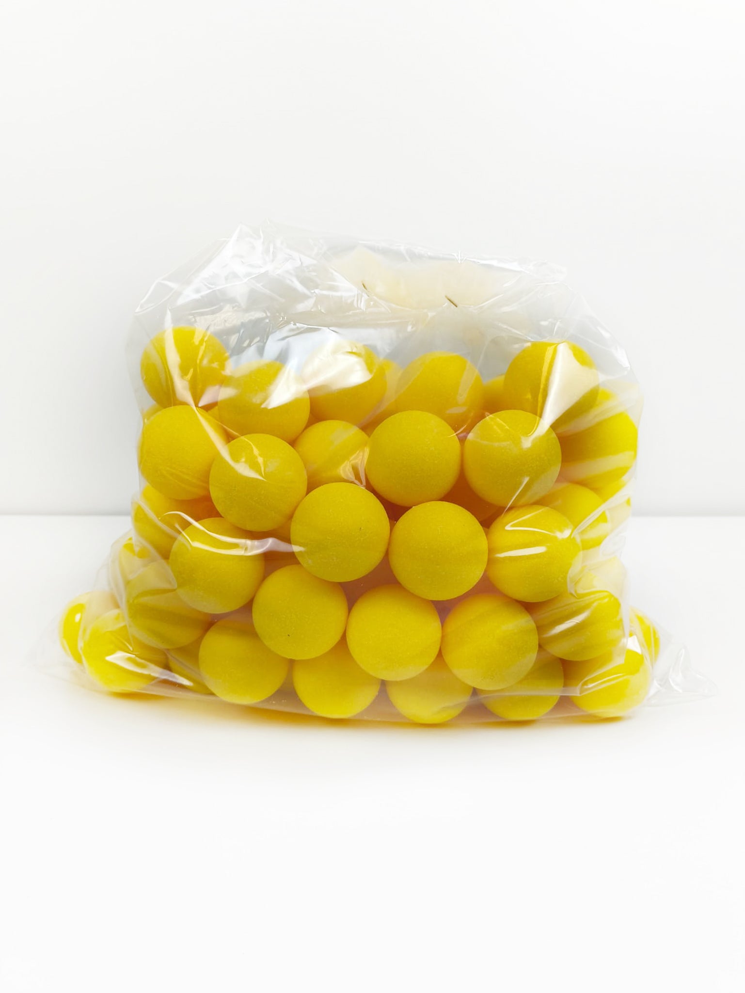 roberto-sport-match-lot-de-100-balles-jaunes-standard-lisses-34-mm image 1